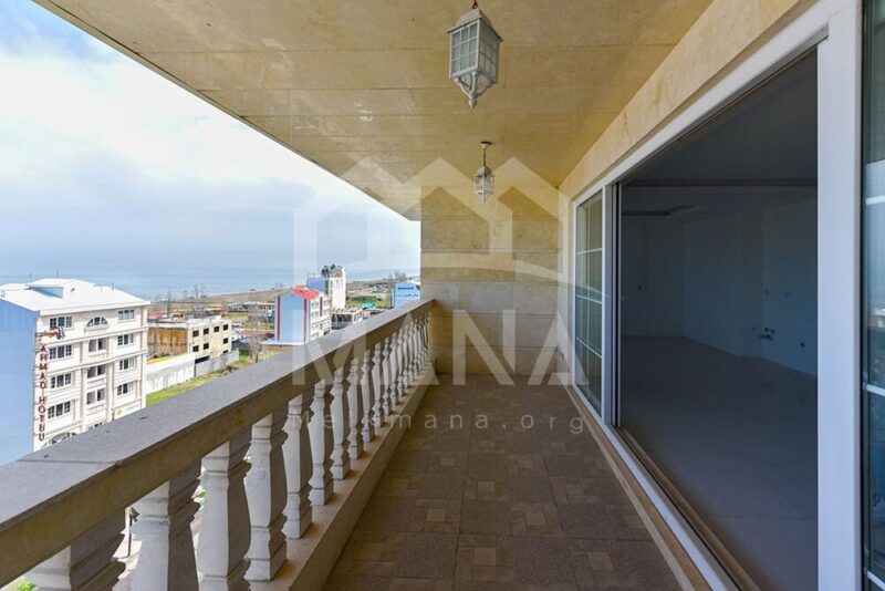 فروش آپارتمان نو ساز 161 متری با دید ابدی دریا در خیابان اطبا بندر انزلی