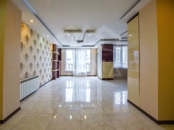 آپارتمان 95 متری شریعتی 1